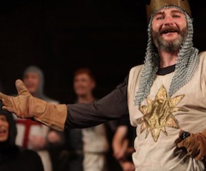 Monty Python’s "Spamalot" - Nach dem Kultfilm "Die Ritter der Kokosnuss" am Fr, 01.08.2025 - Theaterruine St. Pauli, Dresden
