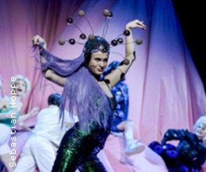 Im Spiegelsaal am Mo, 06.04.2026 - Staatsschauspiel Dresden - Kleines Haus 1, Dresden