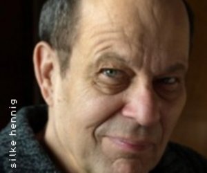 Thies liest - Kurz und gut am Do, 26.03.2026 - dhaliwal´s Café & Bistro, Dresden