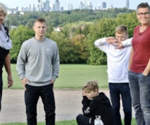 Mutter Mutter Kind am Mo, 02.03.2026 - Societaetstheater - Foyer, Dresden